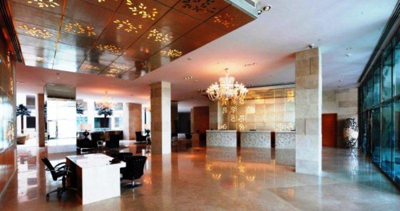 Radisson Blu Hotel New Delhi Dwarka Interior photo